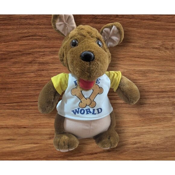 Vintage Kangaroo plush Toy With "Love The World" Shirt  10" - Picture 8 of 8